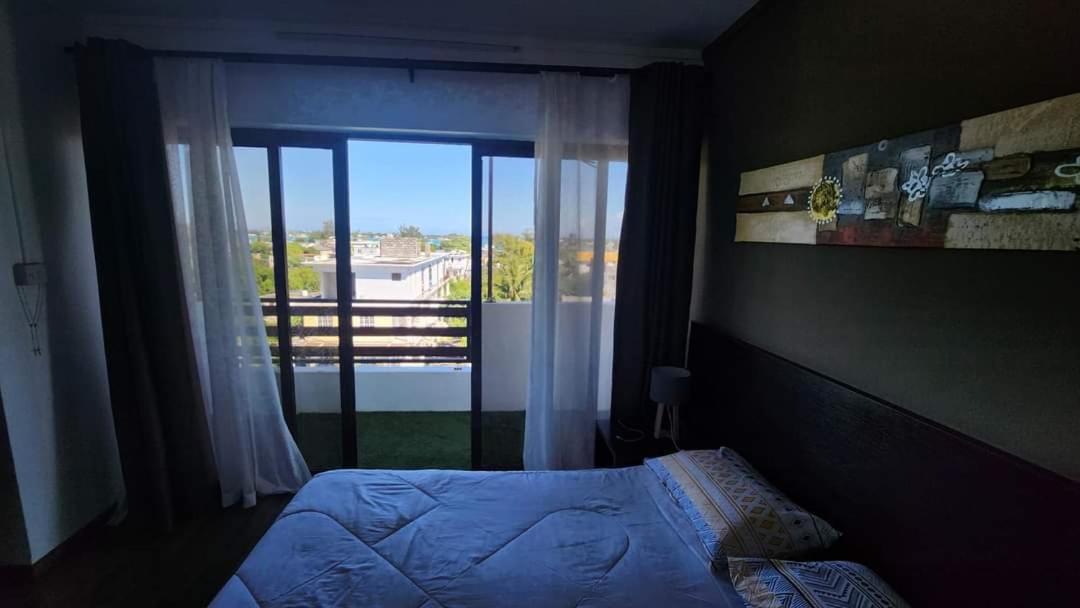 Aparthotel Le Binome Grand Baie Exterior foto